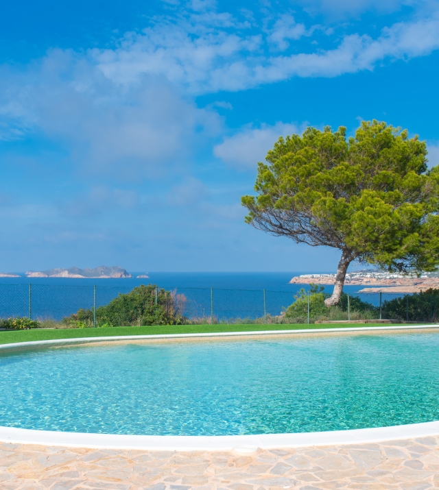 Resa estates Ibiza playa Cala Tarida for sale te koop pool .jpg